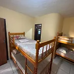 Dani Hostel E Suites
