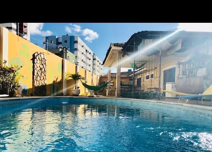 Dani Hostel E Suites